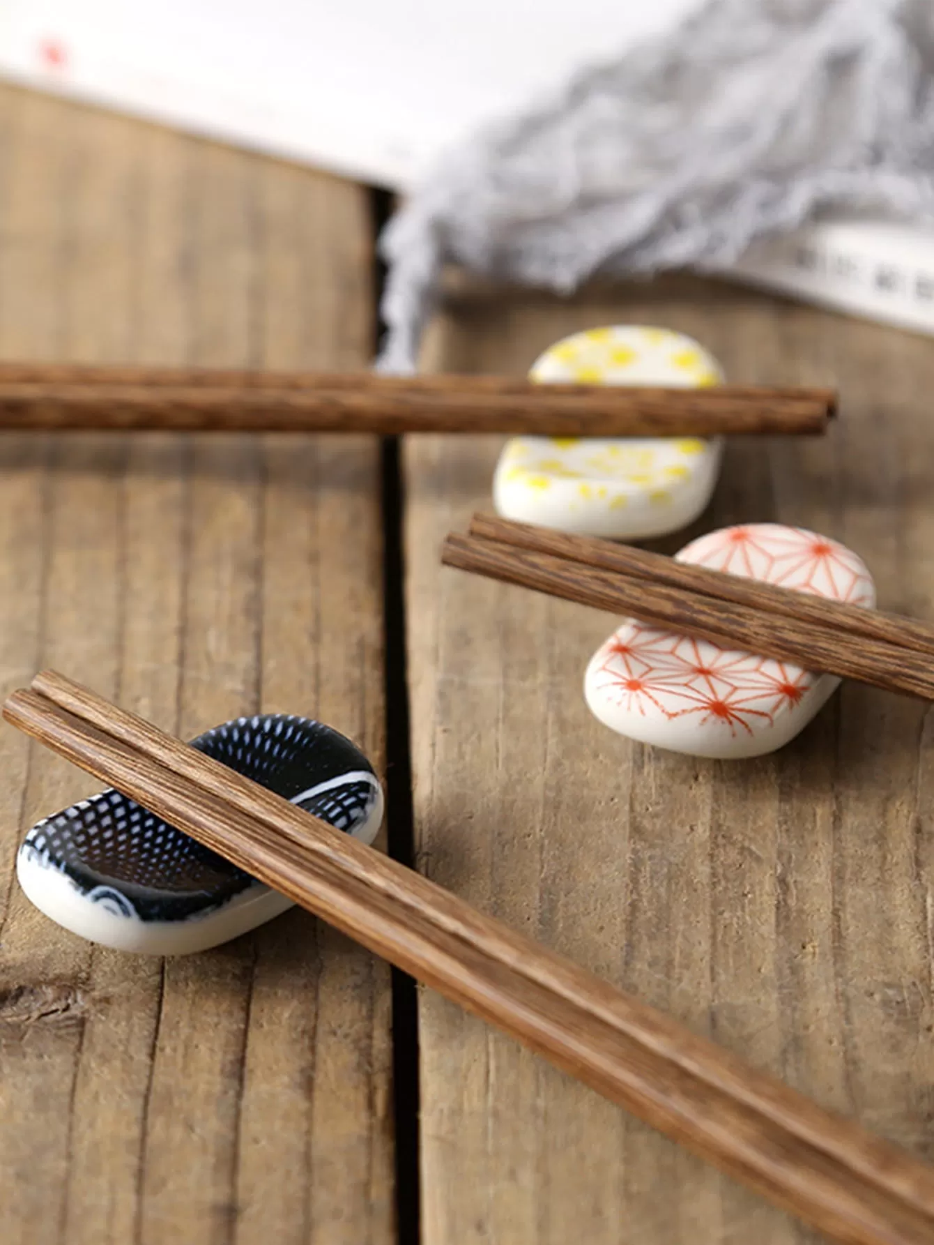 1pc Graphic Print Chopstick Rest