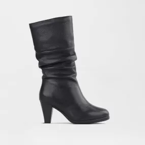 Mid-Calf Boots in Black - 11345