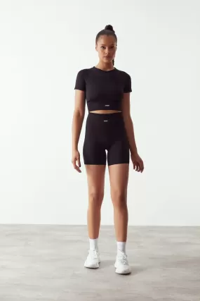 Seamless shorts in Black